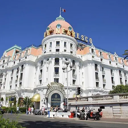 Seytour Place Апартаменты